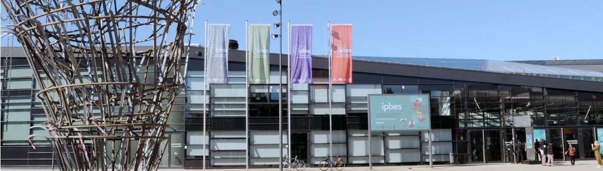 A view of the World Conference Center Bonn, venue of IPBES-9,Photo by IISD/ENB | Diego Noguera